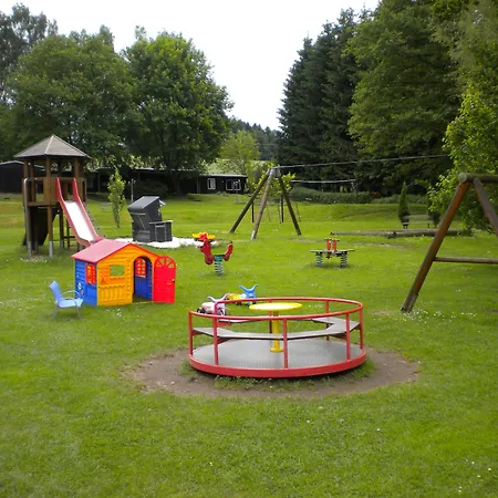 Landgasthof Veitenhaeuser בית הארחה Treuen